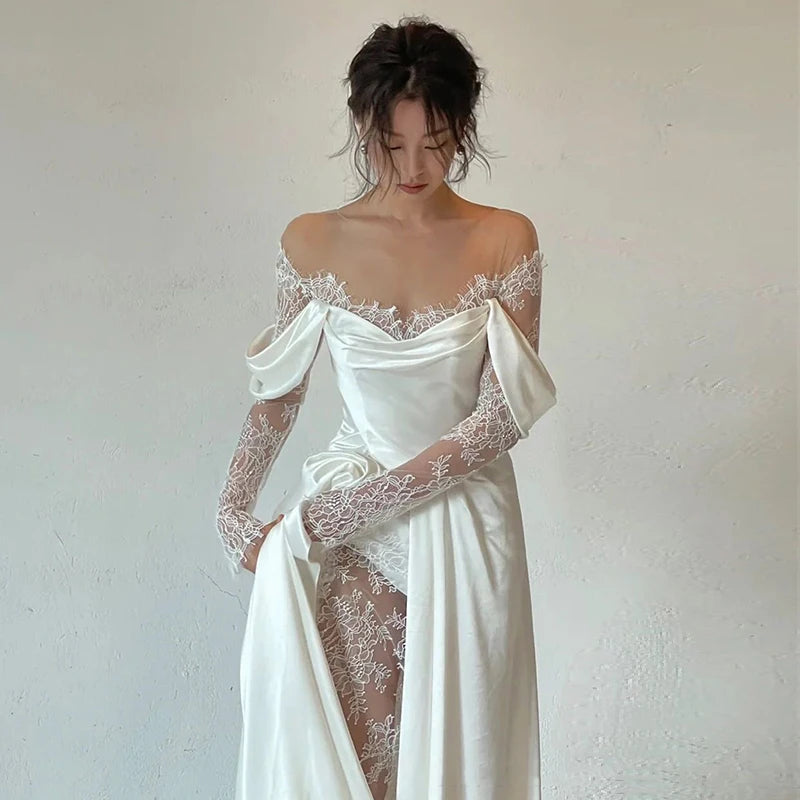 Satin Wedding Dresses With Small Train Vintage Lace Bride Dress A-line Full Sleeve Boho Wedding Gowns Vestido  Noiva Customized