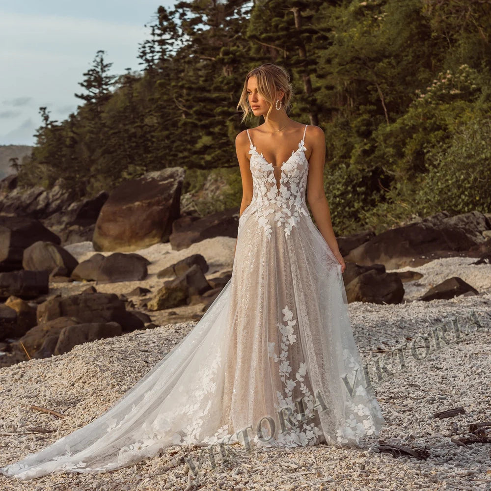 VIKTORIA Trendy Wedding Dress For Bride Sweetheart Spaghetti Straps Buttons Robe De Mariée Women Personalized Customization